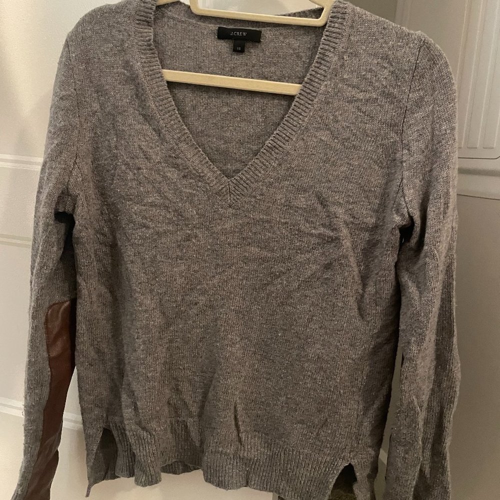J.crew V Neck Cropped Gray Weater with Brown Leather Arm Panels